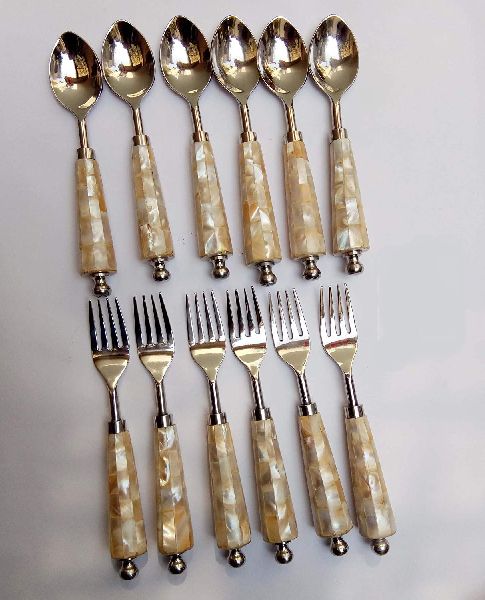 12 Piece Cutlery Set
