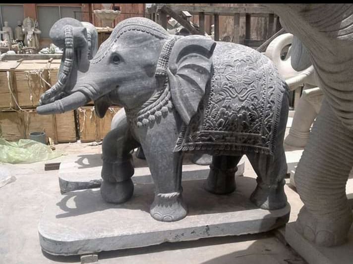 Black Stone Elephant Statue, for Garden, Size : 3.5 Feet