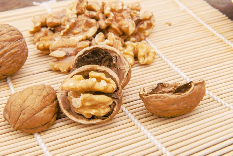 Shelled Walnuts