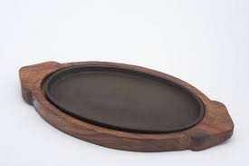 Chrome Wooden Sizzlers Plate, for Hotel, Kitchen, Restaurant, Feature : Durable, Eco Friendly, Good Quality