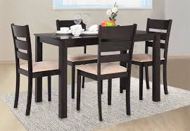 Glass dining table set, for Cafe, Garden, Home, Hotel, Restaurant, Feature : Eco-Friendly, Shiney