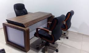 Aluminium Non Polished Plain office furniture, Feature : Accurate Dimension, Attractive Designs, Fine Finishing