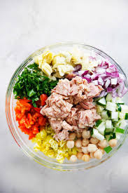 Tuna Salad, for Hotel, Household, Mess, Restaurant, Packaging Type : Box, Can, Paper Box