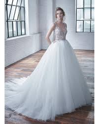 Plain Chiffon bridal dress, Feature : Easy To Wash, Great Designs, Premium Quality, Reliable, Shrink Resistance