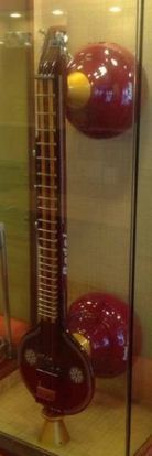 Non Polished Teak Wood Sitar, for Musical Use, Feature : Eco Friendly, Great Sound, High Performance