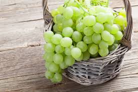 Organic fresh green grapes, Packaging Size : 10-20kg