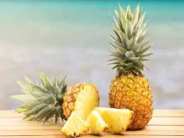 Fresh Pineapple, for Food, Juice, Snacks, Packaging Type : Carton Box