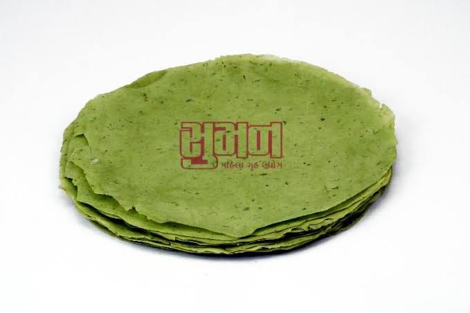 Urad Rice Green Chili Papad, Packaging Type : Plastic Packet