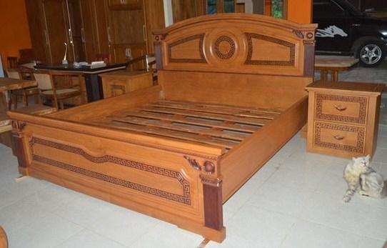 Polished Plywood Bed, Specialities : Stylish, Quality Tested, Foldable, Easy to Place, Durable, Termite Proof
