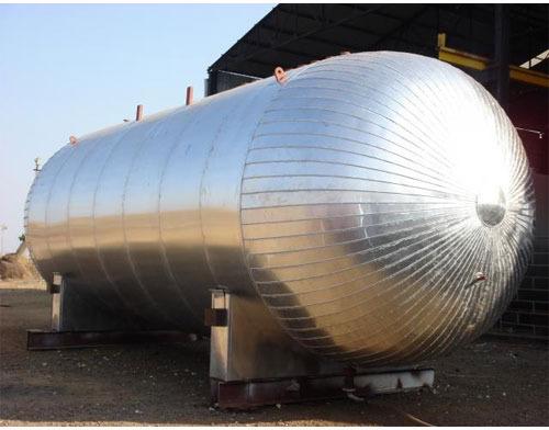 Stainless Steel liquid co2 storage tanks, Capacity : 10.126 m