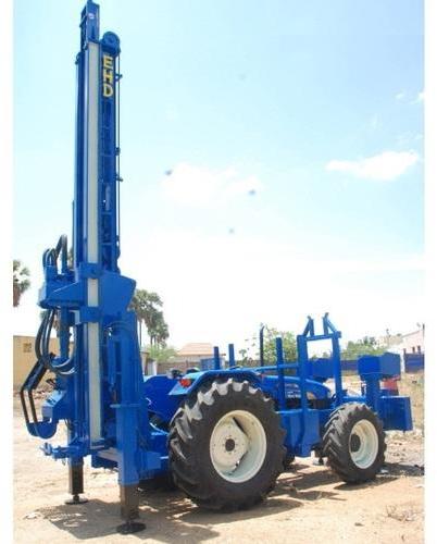 Well Drilling Truck
