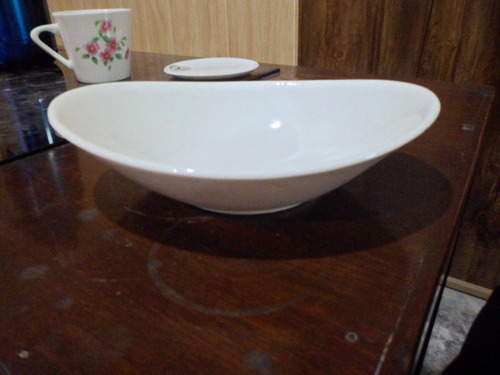 Ceramic Oval Bowl, Packaging Type : Carton Box