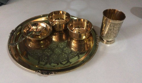 Charanjit Round Brass Dinner Set, for Hotel at Best Price in Yamunanagar