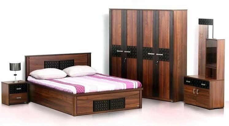 Rectangular Polished Bedroom Set, for Home, Hotel, Feature : Attractive Designs, Folable