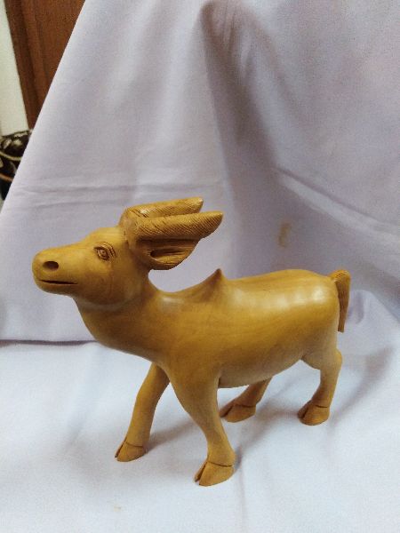 Non Polsihed Wooden Deer Statue, for Home, Office, Shop, Pattern : Plain, Printed