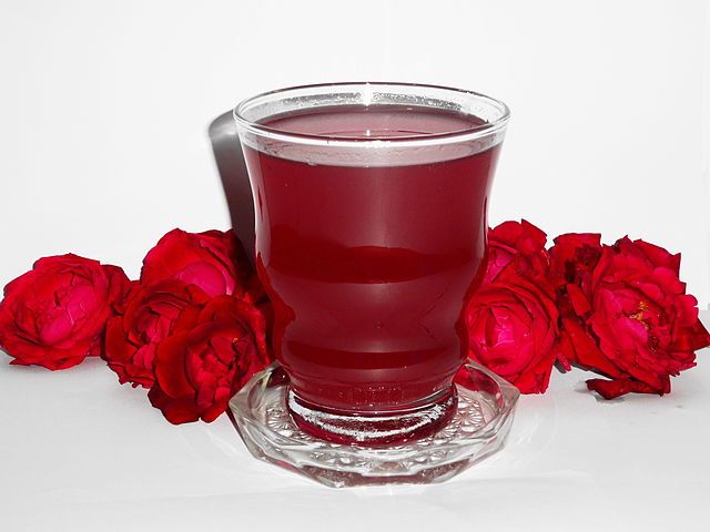 Rose Syrup, Taste : Sweet