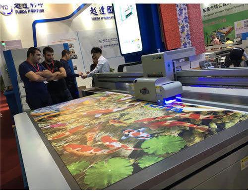 UV Flatbed Printer