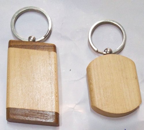 Polished Plain Wooden Keyrings, Color : Brown