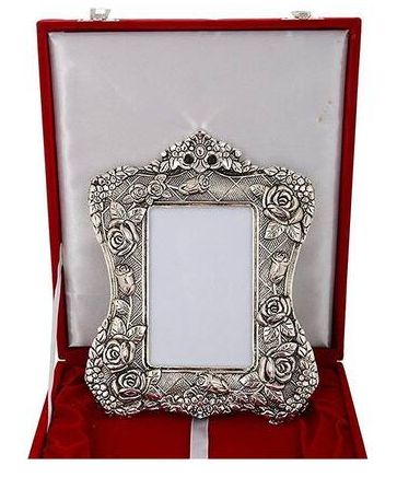 Carved Silver Photo Frame, Size : Standard