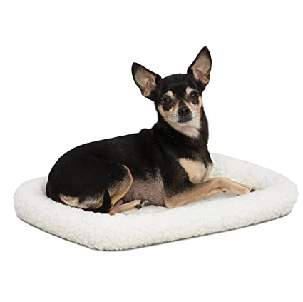Plain Cotton Bolster Pet Bed, Feature : Light Weight, Soft Touch