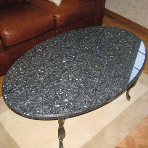 Polished Oval Granite Table Tops, for Home, Hotel, Office, Size : Standard