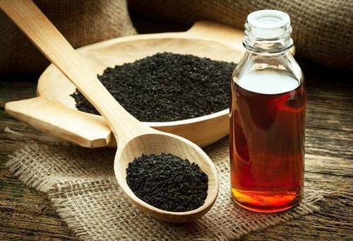 Black Cumin Seed Oil, for Cooking, Medicines, Feature : Reliable