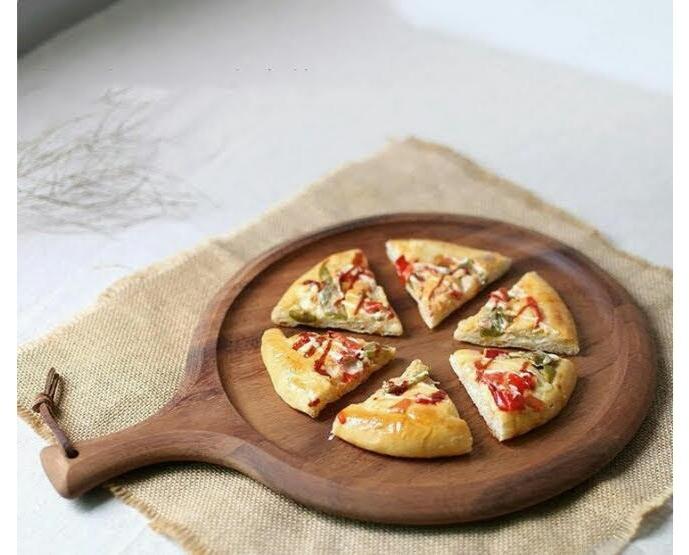 wooden pizza board