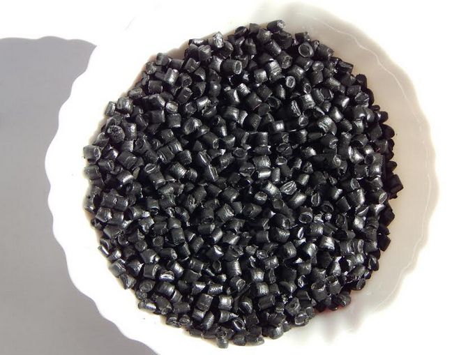 Black LLDPE Pipe Grade Granules