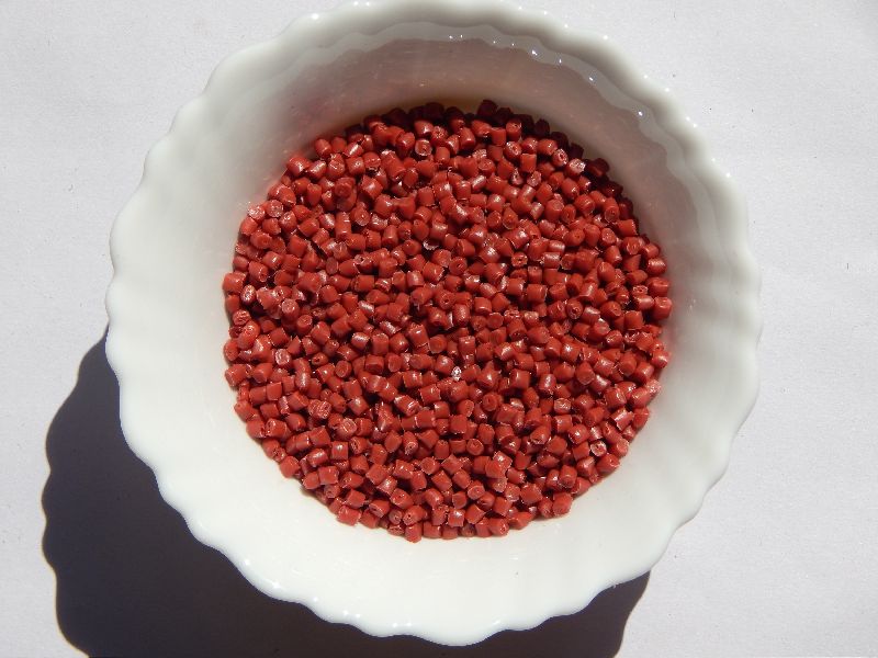 Round Red HDPE Blow Grade Granules