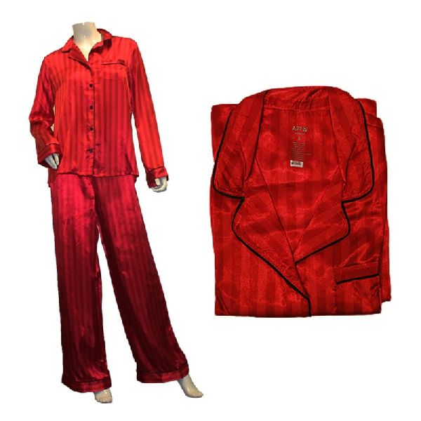 Plain Ladies Satin Pajama Set, Feature : Anti-Wrinkle, Comfortable, Easily Washable
