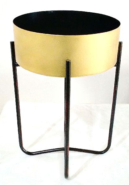 Gold Black Side Planter with Stand, for Cafe, Decoration Office, Home, Hotel, Feature : Attractive