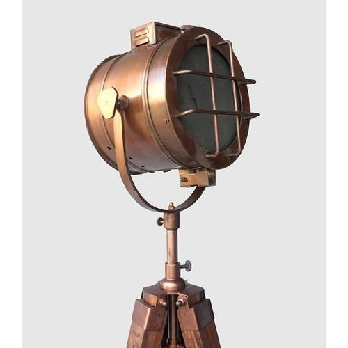 Brass Antique Tripod Searchlight, Size : Standard