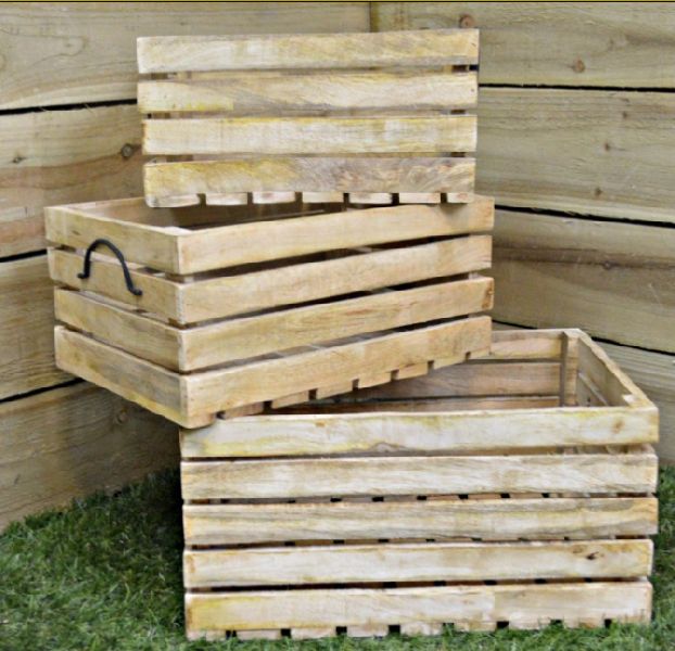 Wooden Crates, for Fruits, Storage, Feature : Eco Friendly, Good Capacity,  Good Quality, High Strength - Roohi Cottage Industries, Saharanpur, Uttar  Pradesh