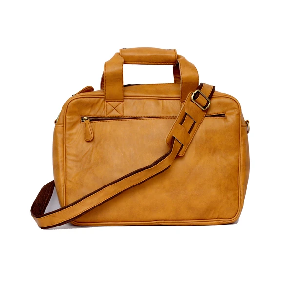 Logan Leather Briefcase, Size : 14x3.5x10 Inch - Crosters, Udaipur ...