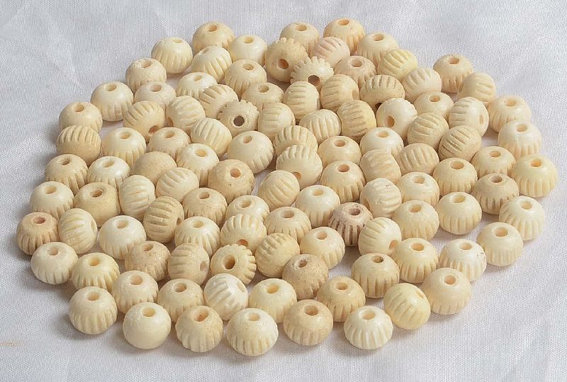 Polished Acrylic Horn Beads, For Jewelry, Rakhi, Pattern : Plain