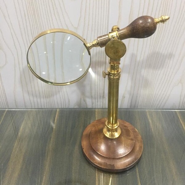 Round Magnifying Glass with Stand, for Magnification Use, Size : 4 inches