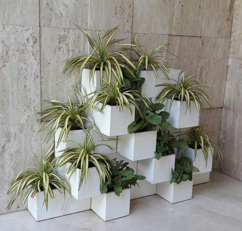 Rectangular FRP Designer Planters, for Outdoor Use Indoor Use, Pattern : Plain