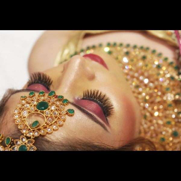 Get the services of our Makeup Studio In Delhi