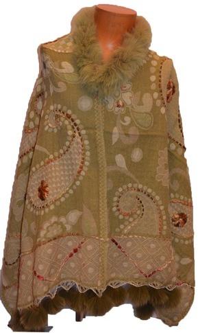 Printed Woollen Fur Shawl, Gender : Women