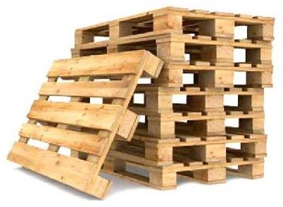 Polished Fumigated Wooden Pallets, Capacity : 100-200 Kg