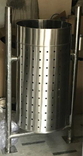 Pole Hanging Dustbins