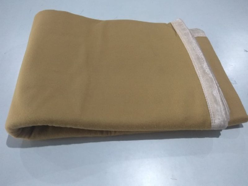 Khadi Acrylic Blankets, for Single Bed, Pattern : Plain