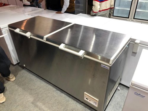 Stainless steel refrigerator, Capacity : 500 LTR