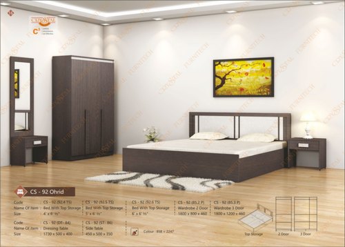 Crystal Furnitech Modern Wooden Bed, Size : 6 x 6 Feet