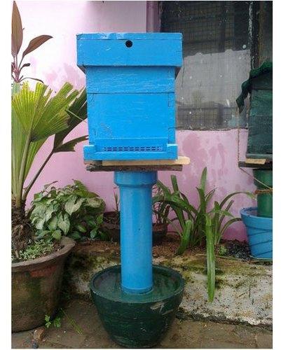 Bee Box Stand