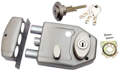 Smart Fit latch lock