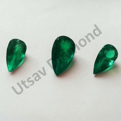Polished Oval Emerald Diamond, for Jewellery, Size : 0.5 - 5 Mm