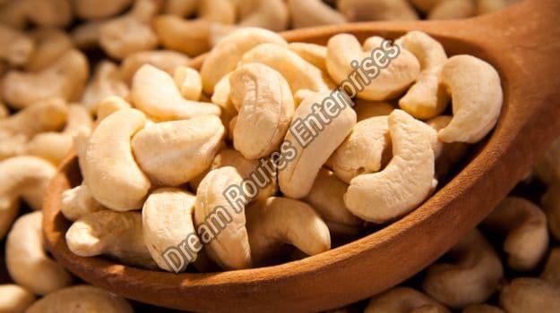 Curve cashew nuts, for Food, Snacks, Sweets, Color : Light Cream