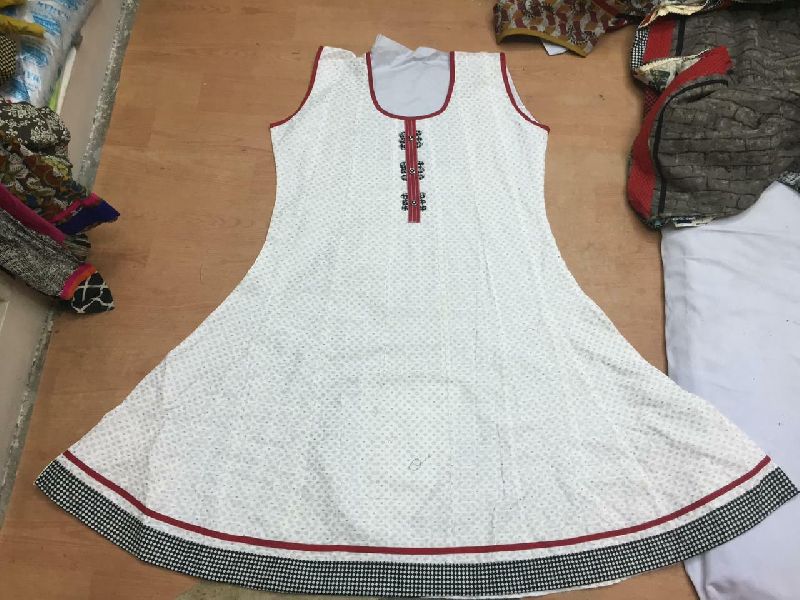 Cotton printed Aanarkali suit, Size : M, XL, XXL, XXXL