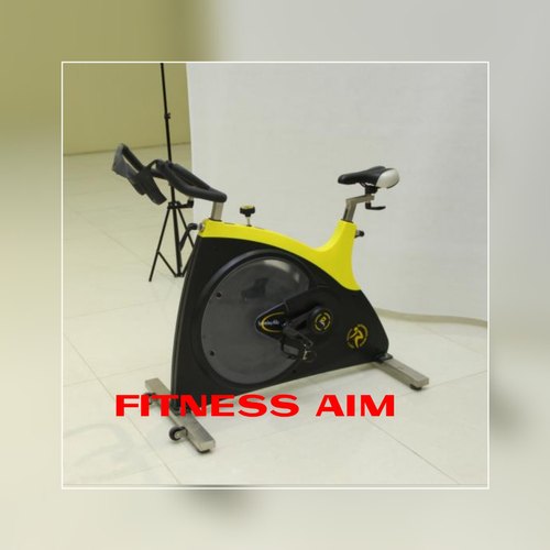 FITNESS BLACK SPIN BIKE